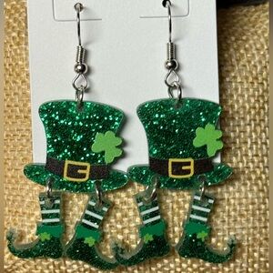 Green Glitter Leprechaun Hat Earrings